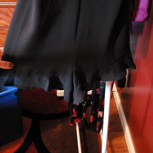 Romper - Picture 3 of 4